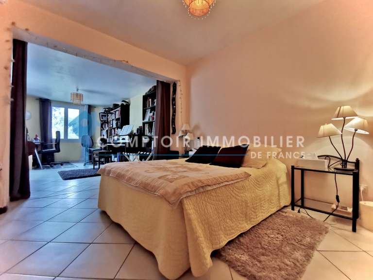 Villa Juvignac - 5 chambres - 150m²