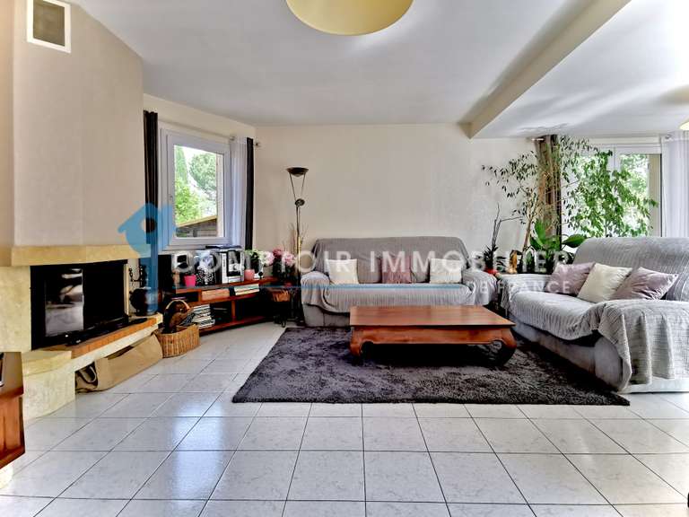Villa Juvignac - 5 chambres - 150m²
