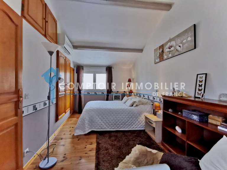 Villa Juvignac - 5 chambres - 150m²