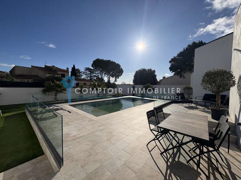 Villa Juvignac - 3 chambres - 127m²
