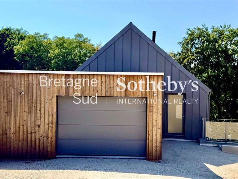 Maison Kervignac - 3 chambres - 139m²