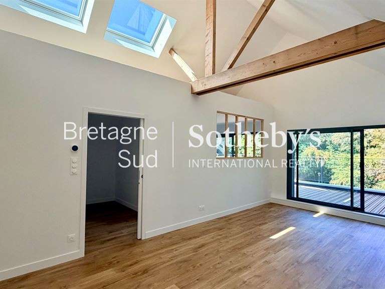 Maison Kervignac - 3 chambres - 139m²