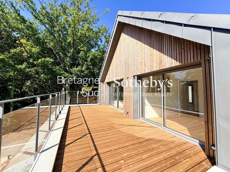 Maison Kervignac - 3 chambres - 139m²