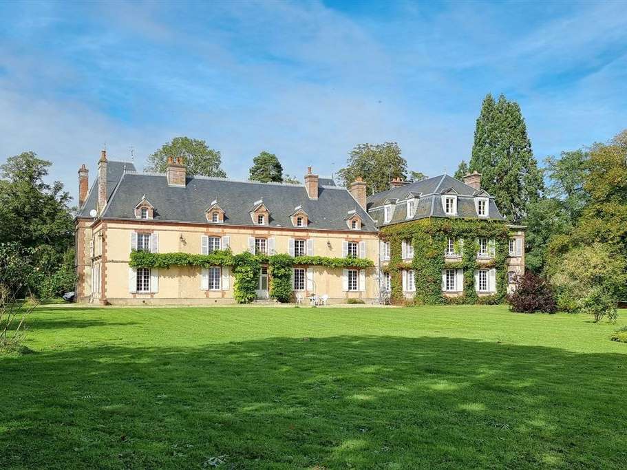 Castle L'Aigle