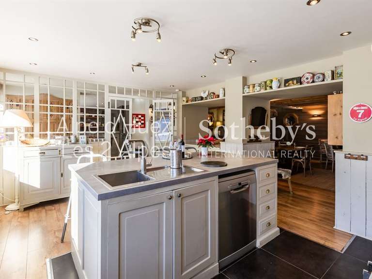 Chalet l'alpe-d-huez - 8 bedrooms - 444m²