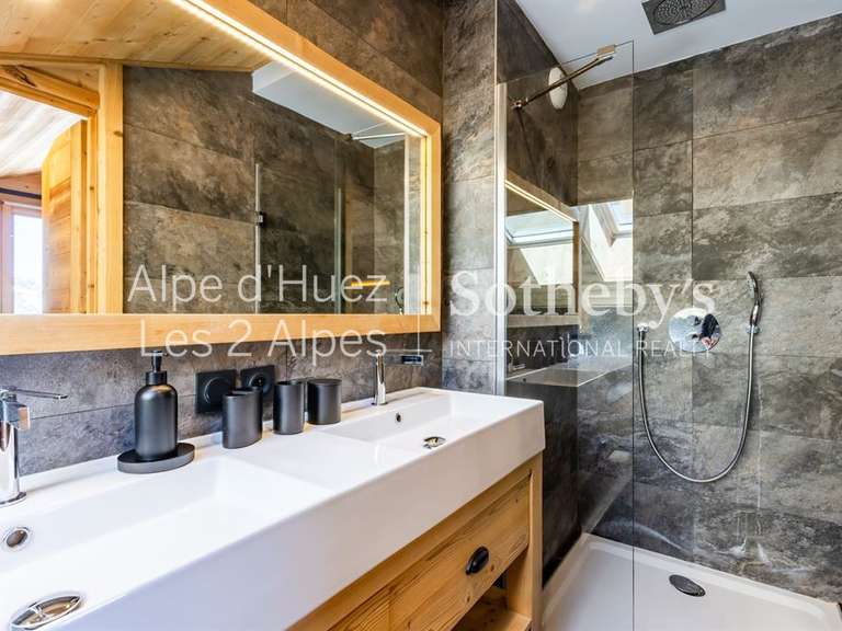 Chalet L'alpe-d-huez - 6 chambres - 220m²