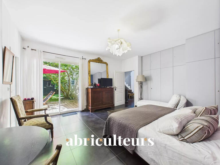 Maison L'Étang-la-Ville - 6 chambres - 390m²