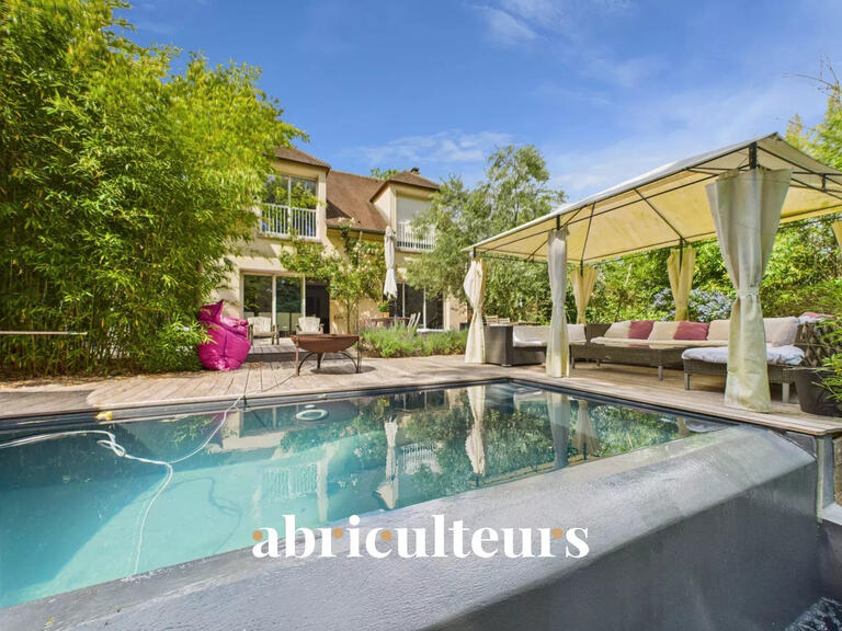 Maison L'Étang-la-Ville - 6 chambres - 390m²