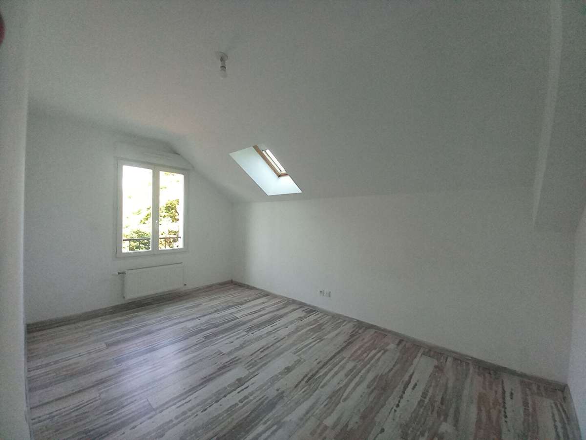 House L'Étang-la-Ville