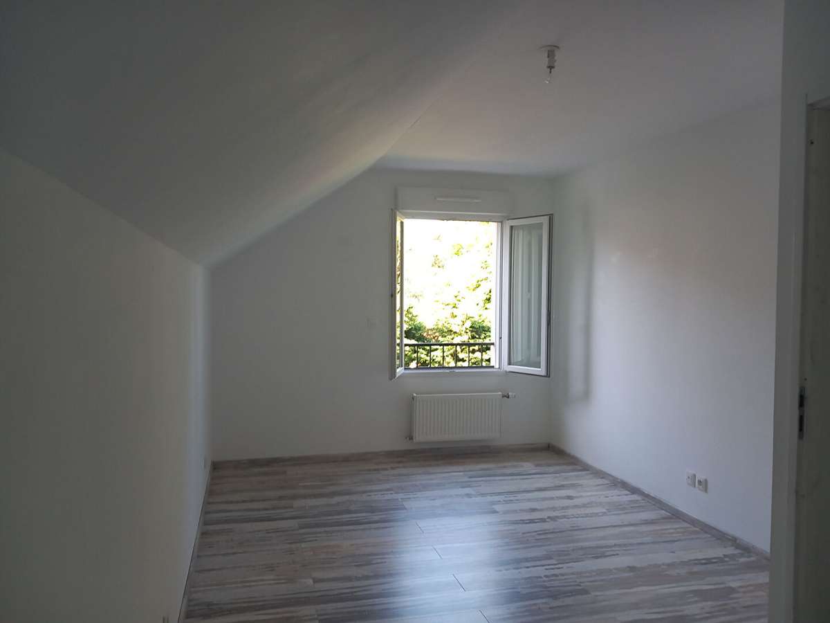 House L'Étang-la-Ville