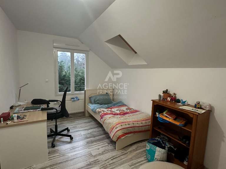 Maison L'Étang-la-Ville - 5 chambres - 166m²