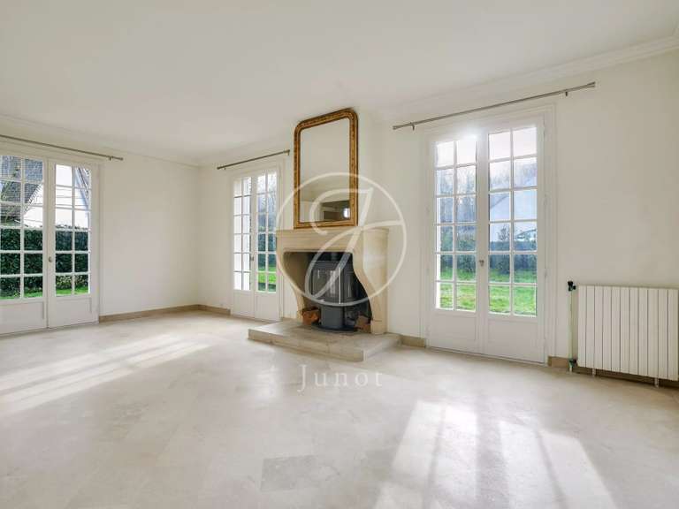 Maison L'Étang-la-Ville - 4 chambres - 331m²