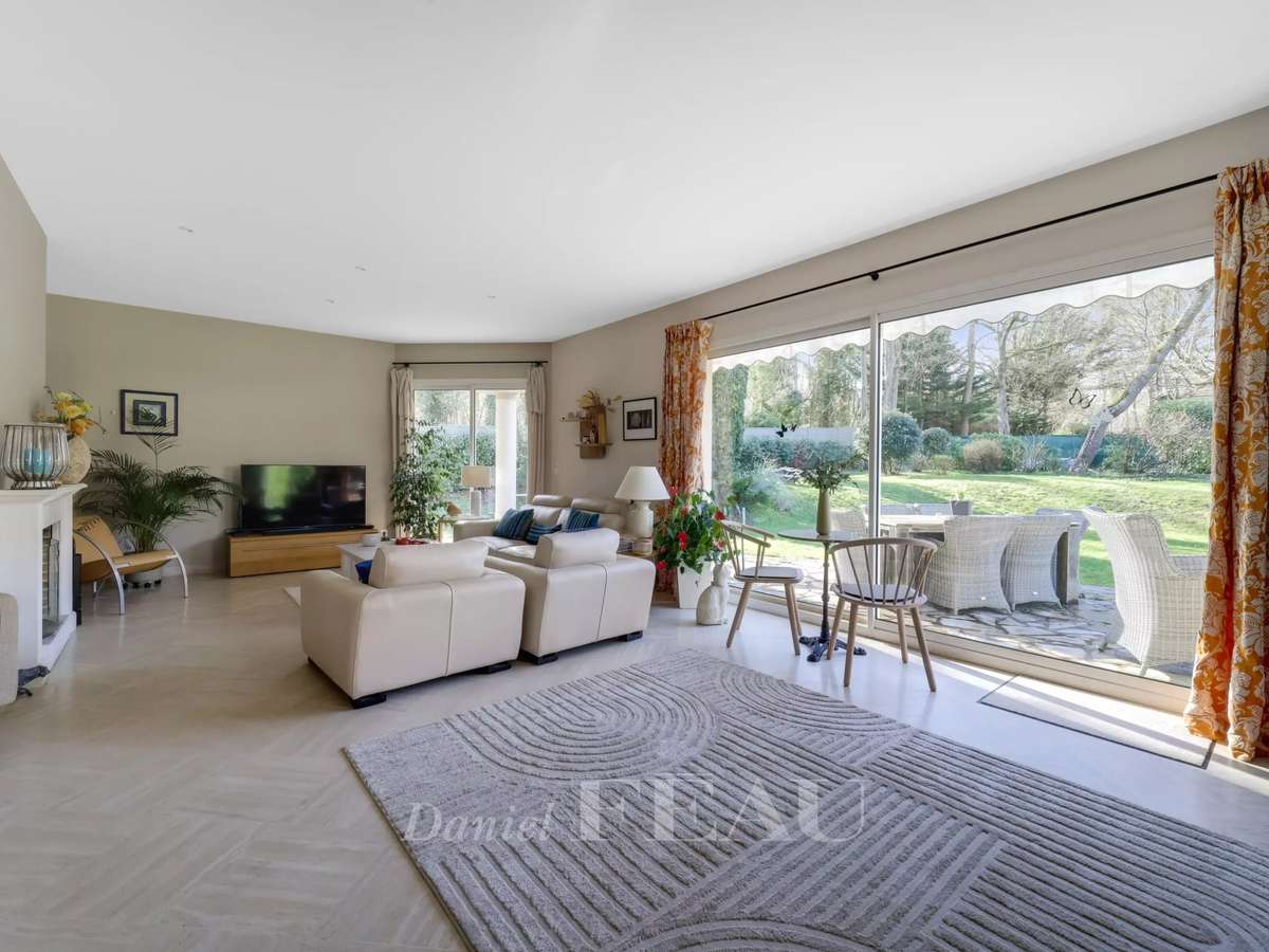 Maison L'Étang-la-Ville