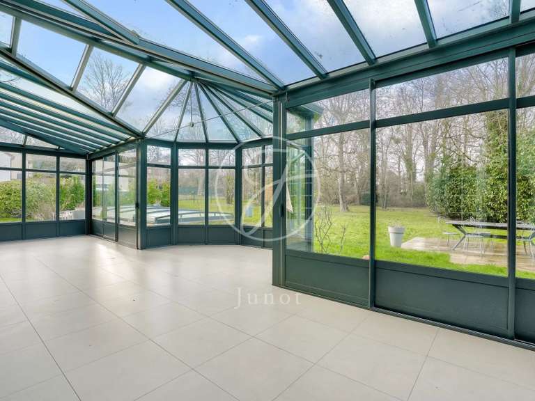 Maison L'Étang-la-Ville - 4 chambres - 331m²