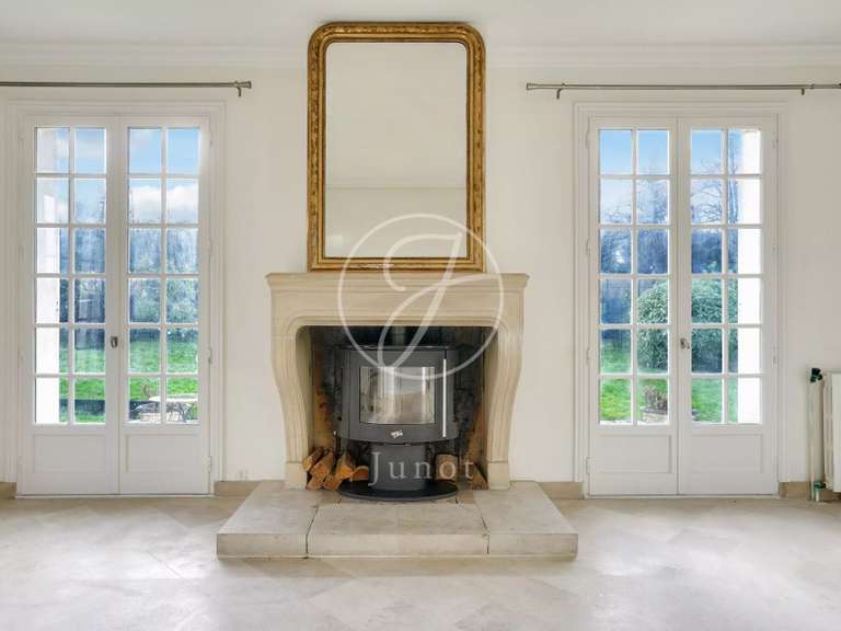 Maison L'Étang-la-Ville - 4 chambres - 331m²