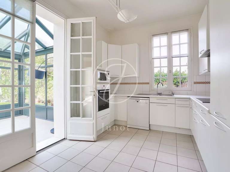 Maison L'Étang-la-Ville - 4 chambres - 331m²