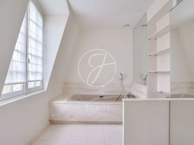 Maison L'Étang-la-Ville - 4 chambres - 331m²