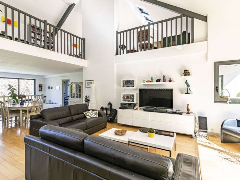 Maison L'Étang-la-Ville - 5 chambres - 230m²