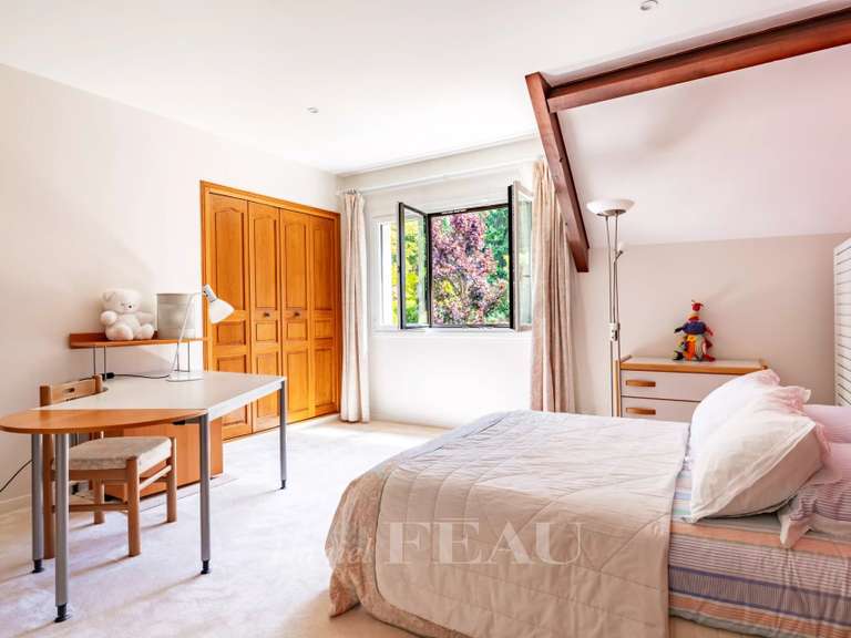 Maison L'Étang-la-Ville - 5 chambres - 380m²