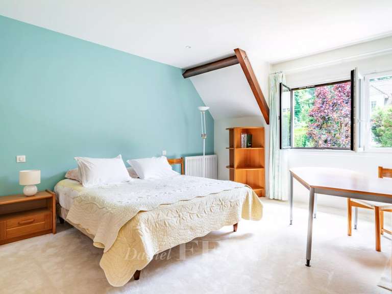 Maison L'Étang-la-Ville - 5 chambres - 380m²