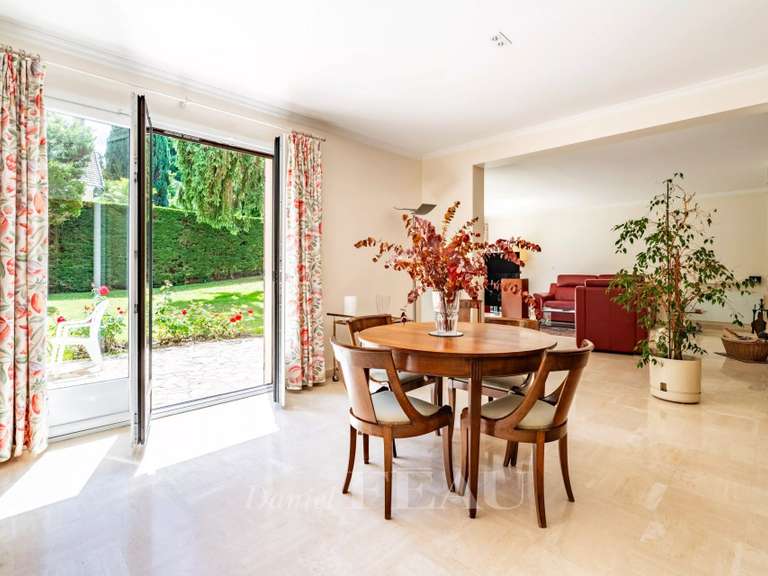 Maison L'Étang-la-Ville - 5 chambres - 380m²