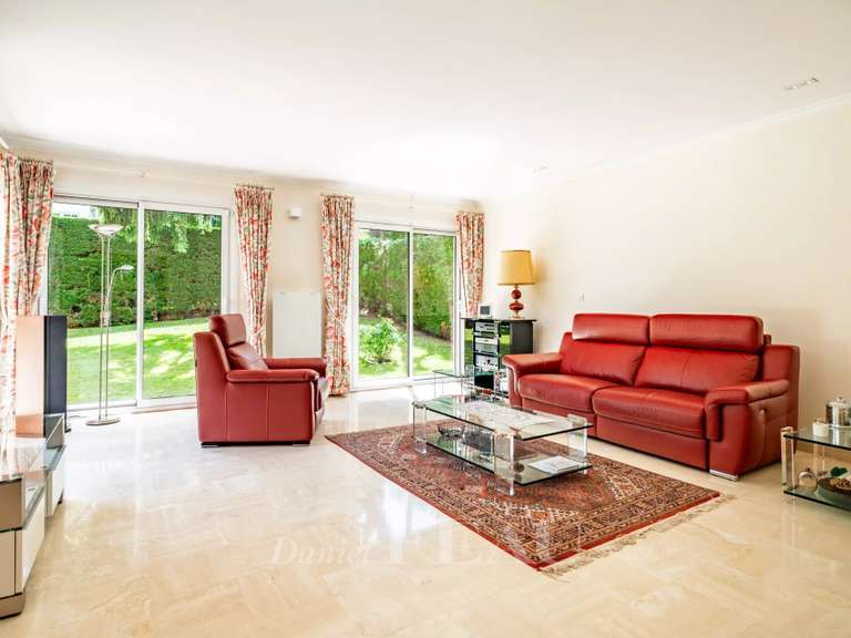 Maison L'Étang-la-Ville - 5 chambres - 380m²