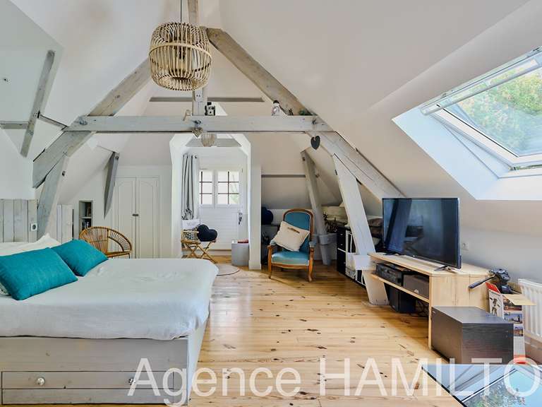 Maison L'Étang-la-Ville - 6 chambres - 250m²