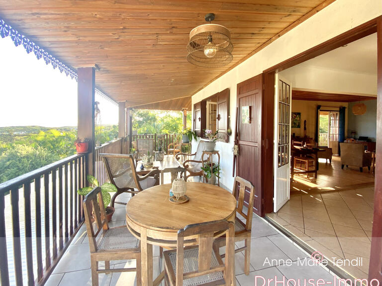 Villa L'Étang-Salé - 4 chambres - 145m²