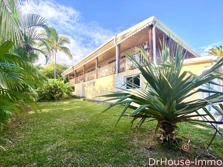 Villa L'Étang-Salé - 4 chambres - 145m²