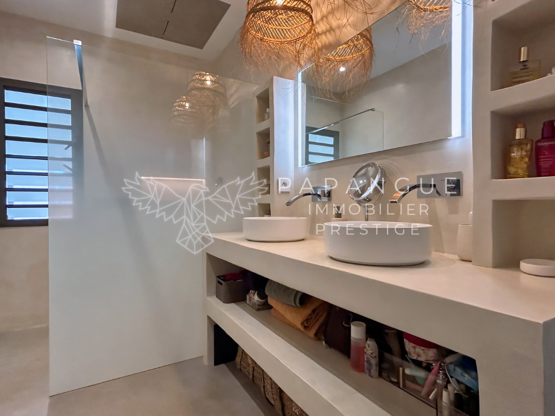 Villa L'etang-sale-les-bains