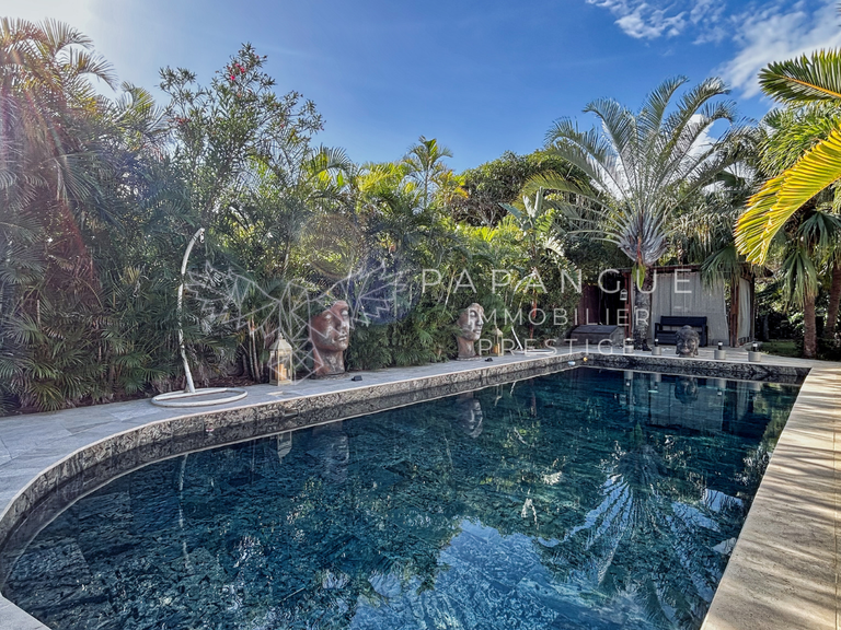 Villa L'etang-sale-les-bains - 3 chambres - 250m²