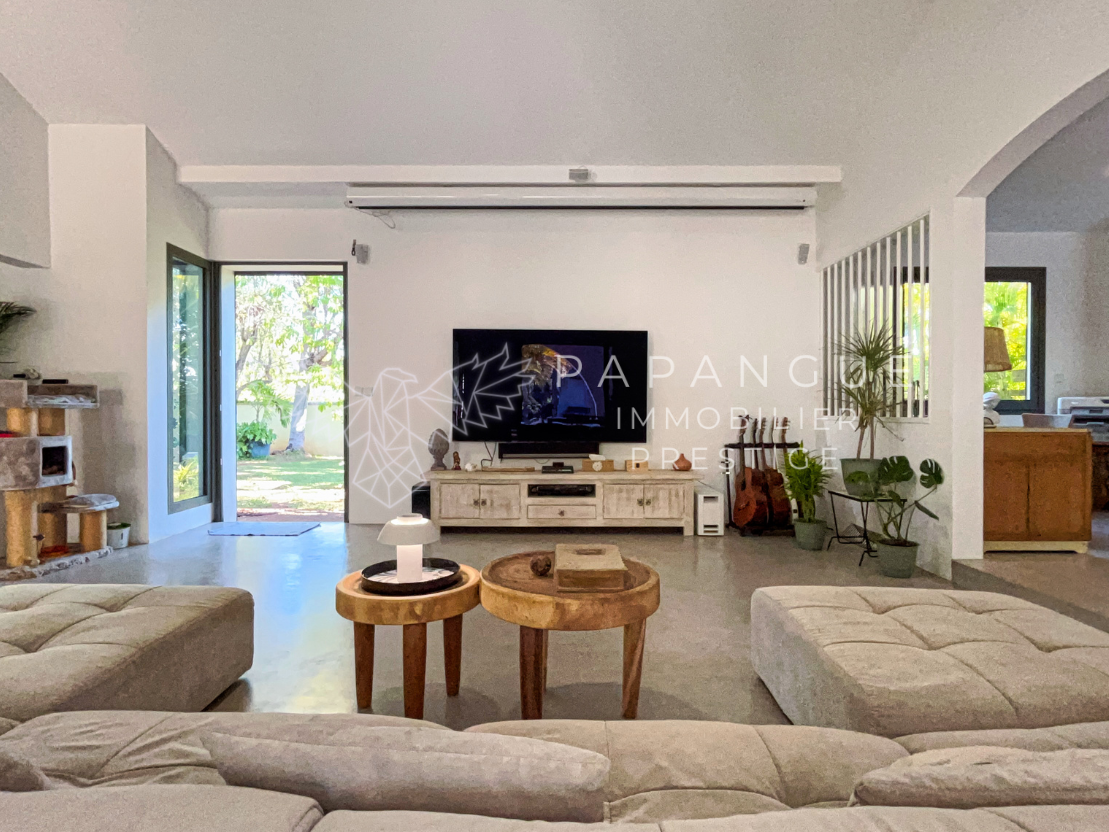 Villa L'etang-sale-les-bains