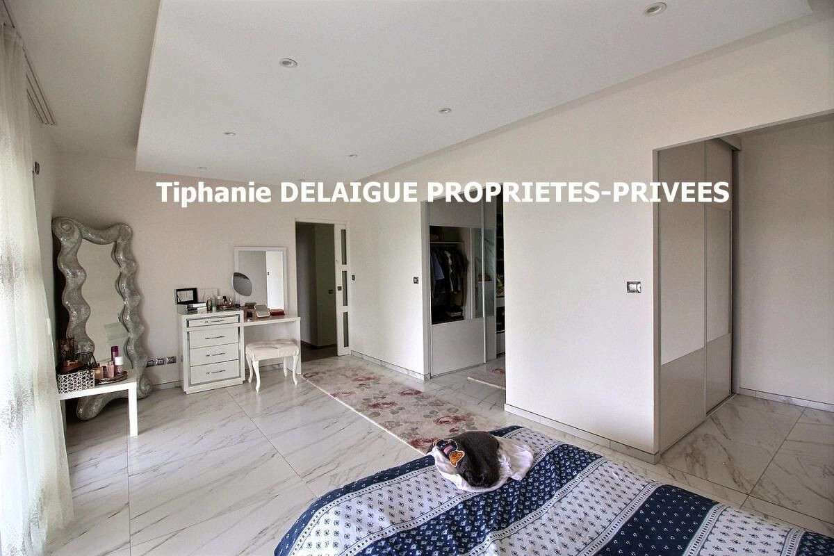 Maison L'Étrat