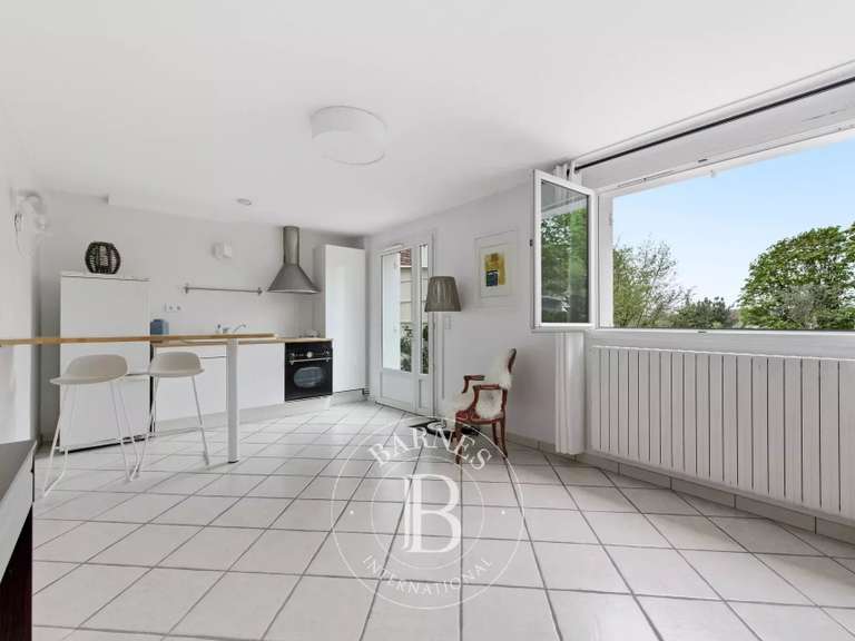 Maison L'Haÿ-les-Roses - 5 chambres - 233m²