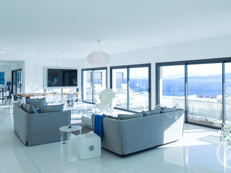 Maison L'Île-Rousse - 5 chambres - 390m²