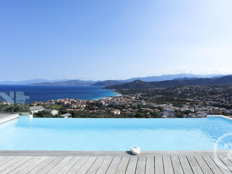 Maison L'Île-Rousse - 5 chambres - 390m²