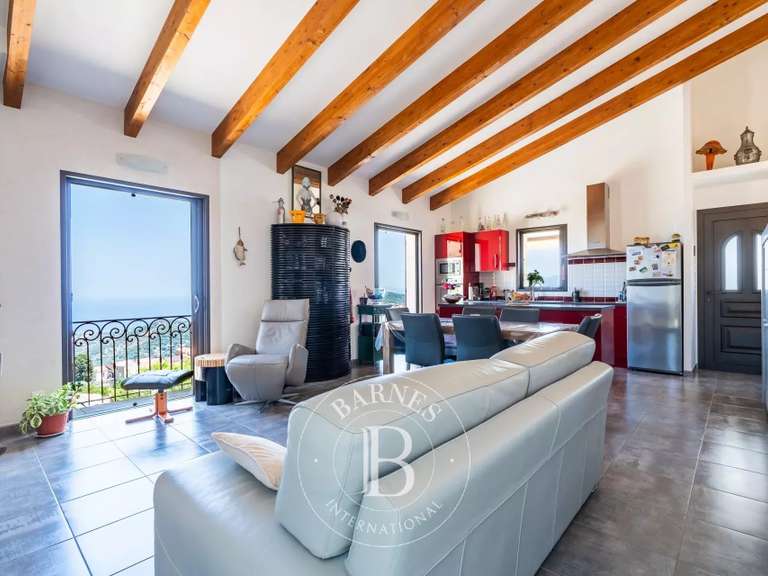 Maison L'Île-Rousse - 5 chambres - 171m²