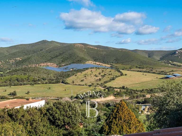 Maison L'Île-Rousse - 5 chambres - 177m²