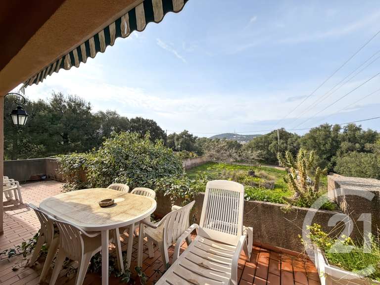 Maison L'Île-Rousse - 3 chambres - 151m²