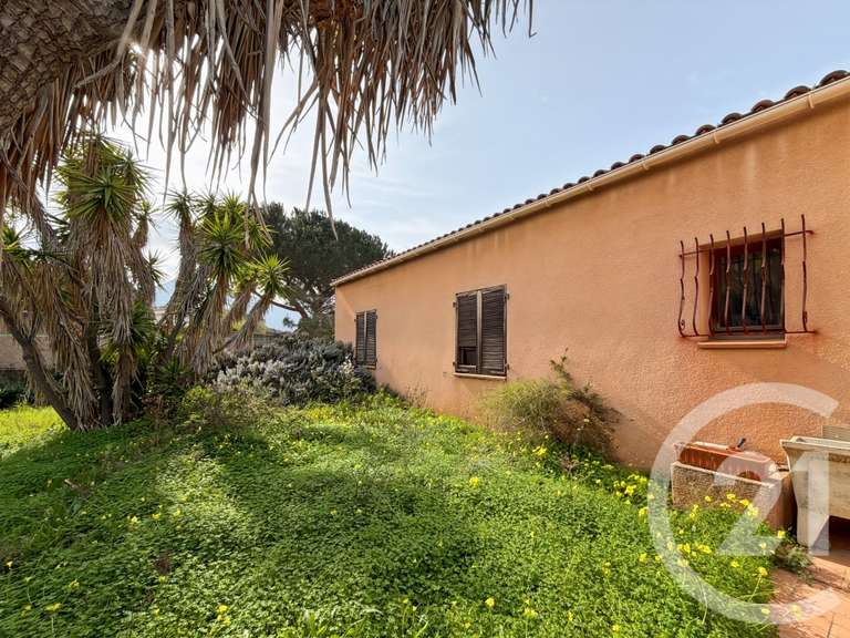 Maison L'Île-Rousse - 3 chambres - 151m²