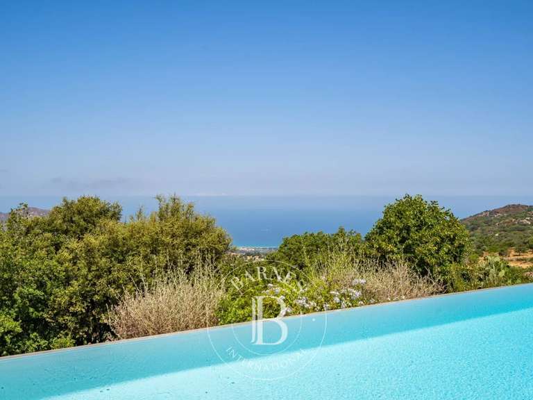 Villa L'Île-Rousse - 3 chambres - 135m²