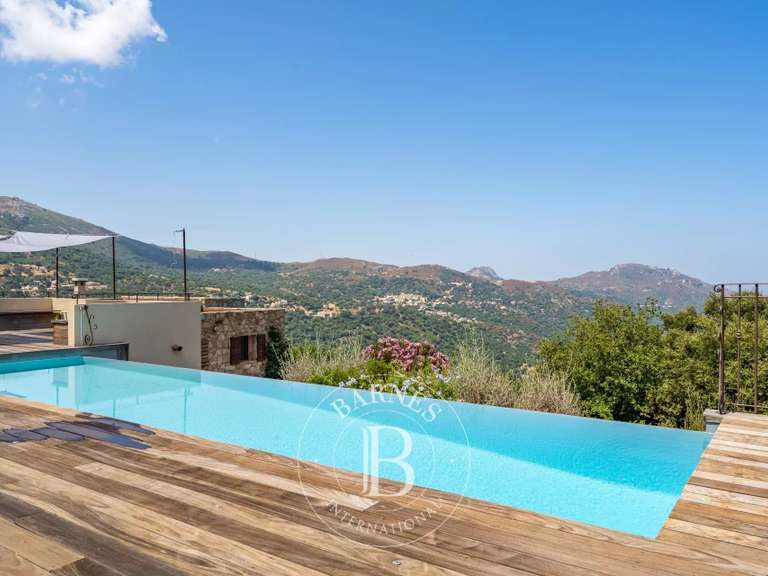 Villa L'Île-Rousse - 3 chambres - 135m²