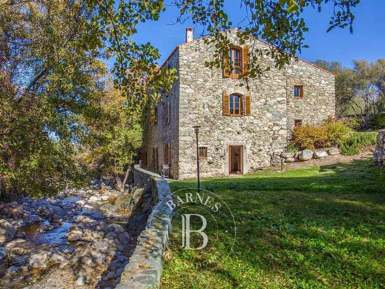 Villa L'Île-Rousse - 7 bedrooms - 300m²