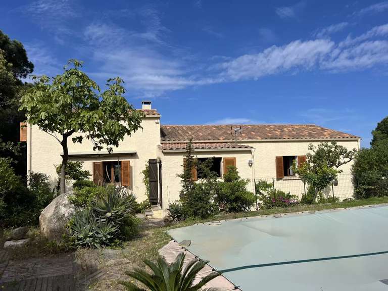 Villa L'Île-Rousse - 4 chambres - 207m²