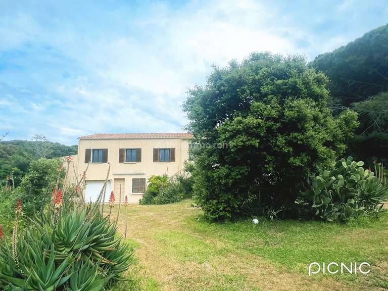 Villa L'Île-Rousse - 4 chambres - 207m²