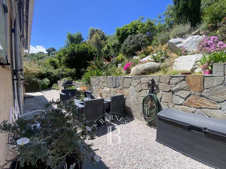 Villa L'Île-Rousse - 4 chambres - 146m²