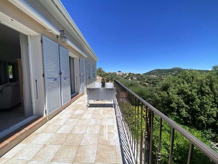Villa L'Île-Rousse - 4 chambres - 146m²