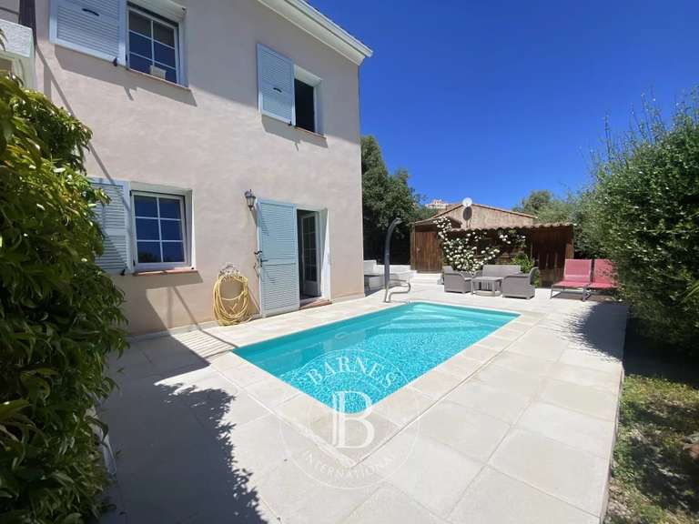 Villa L'Île-Rousse - 4 chambres - 146m²
