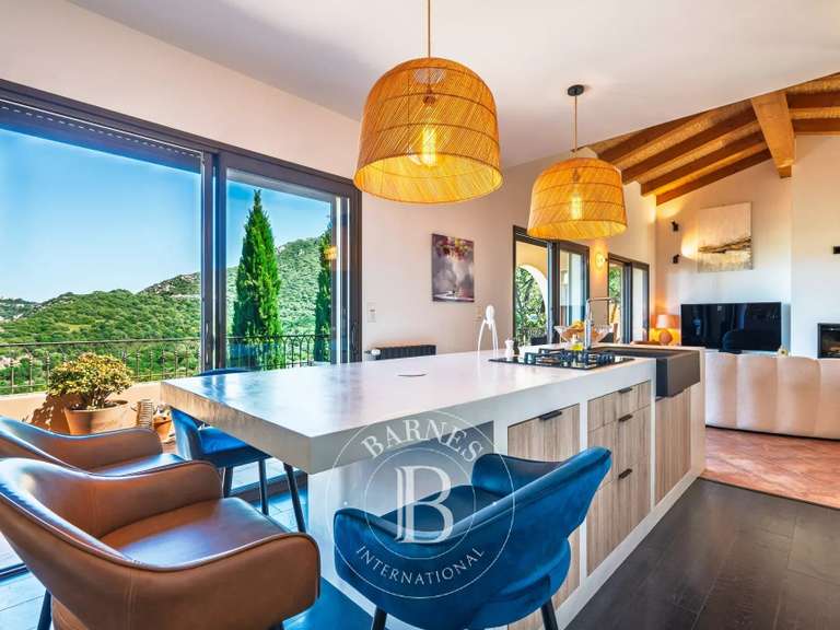 Villa L'Île-Rousse - 5 chambres - 300m²