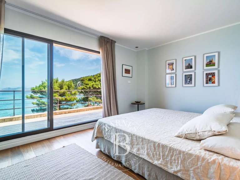 Villa with Sea view L'Île-Rousse - 4 bedrooms - 194m²